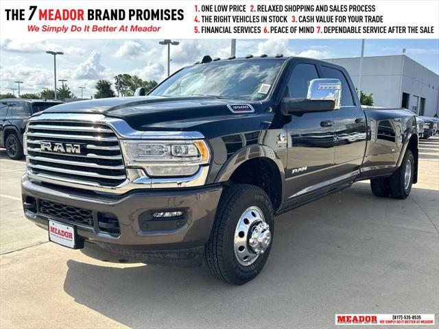 2024 RAM Ram 3500 RAM 3500 LIMITED LONGHORN CREW CAB 4X4 8 BOX