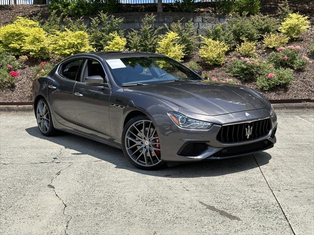 2022 Maserati Ghibli Modena Q4