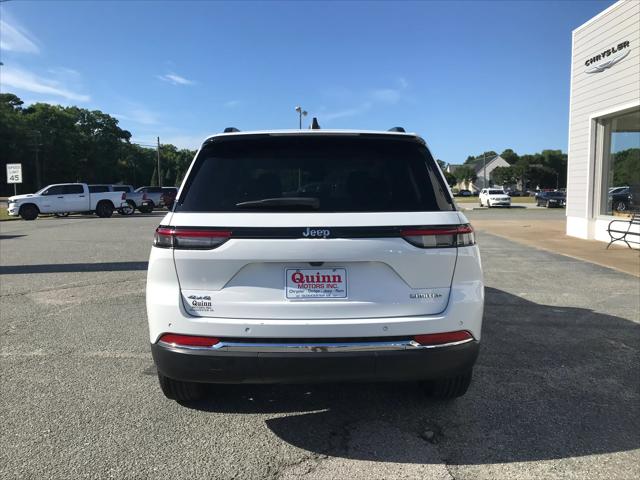 2023 Jeep Grand Cherokee Limited 4x4 2023 Jeep Grand Cherokee Limited 4x4