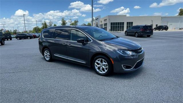 2020 Chrysler Pacifica Touring L Plus