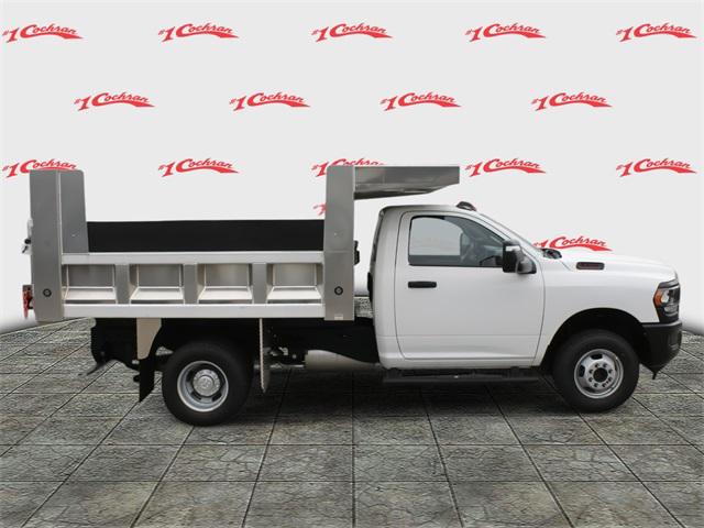 2024 RAM Ram 3500 Chassis Cab RAM 3500 TRADESMAN CHASSIS REGULAR CAB 4X4 60 CA