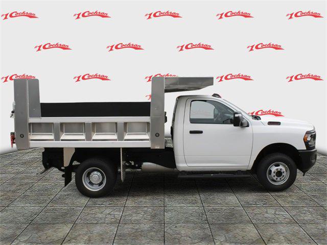 2024 RAM Ram 3500 Chassis Cab RAM 3500 TRADESMAN CHASSIS REGULAR CAB 4X4 60 CA