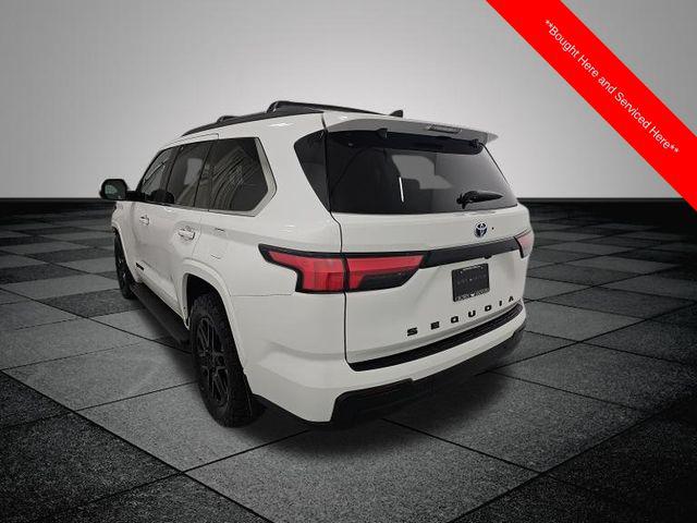 2024 Toyota Sequoia SR5
