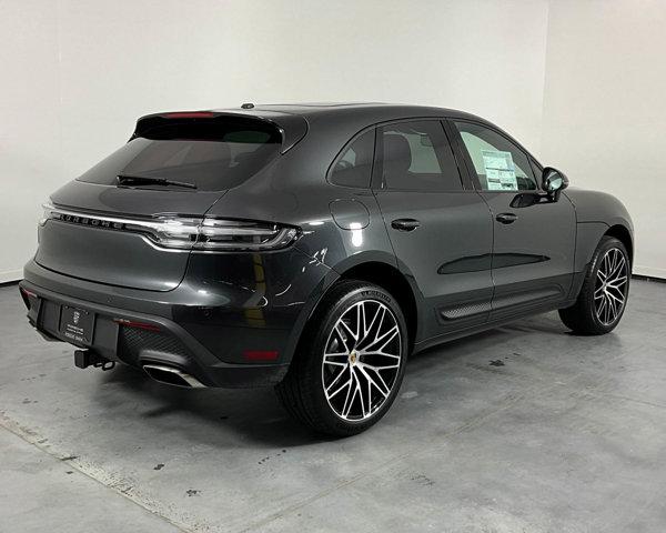 2024 Porsche Macan AWD