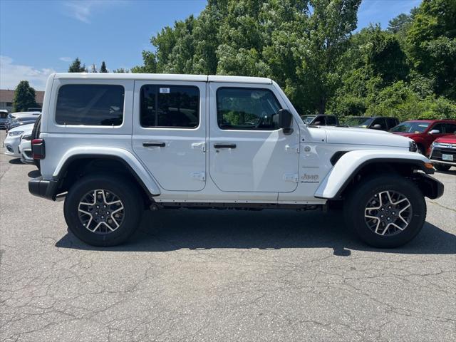 2024 Jeep Wrangler 4-Door Sahara 4x4