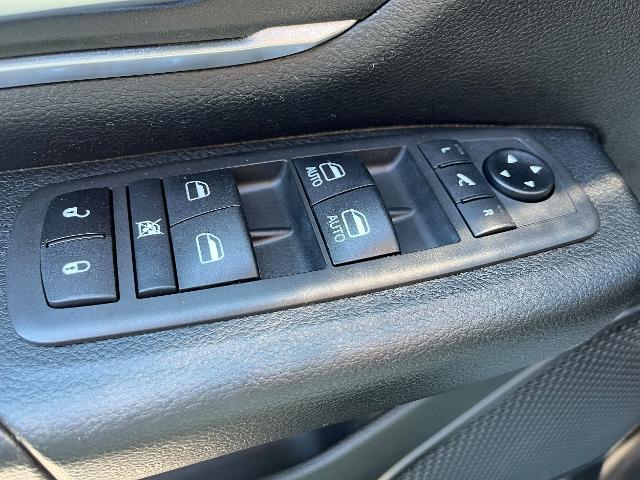 2021 Ram 1500 Big Horn Crew Cab 4x4 57 Box