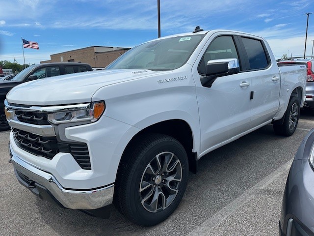 2024 Chevrolet Silverado 1500 4WD Crew Cab Short Bed LT with 2FL