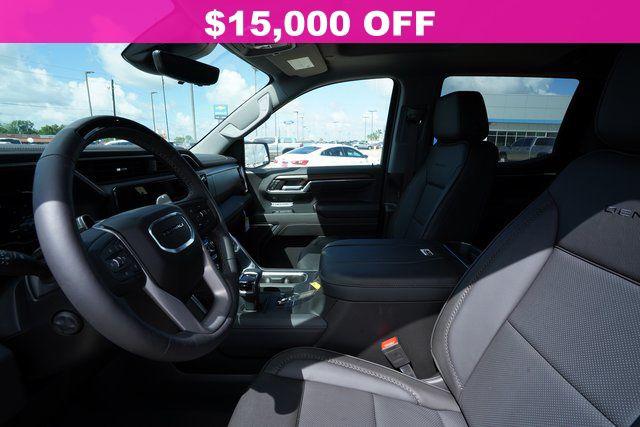 2024 GMC Sierra 1500 4WD Crew Cab Short Box Denali