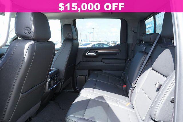 2024 GMC Sierra 1500 4WD Crew Cab Short Box Denali