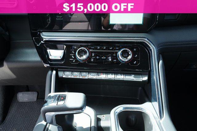 2024 GMC Sierra 1500 4WD Crew Cab Short Box Denali