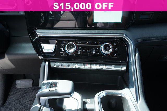 2024 GMC Sierra 1500 4WD Crew Cab Short Box Denali