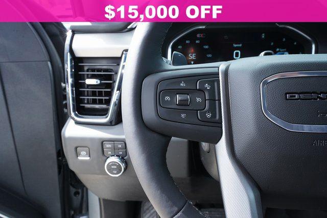 2024 GMC Sierra 1500 4WD Crew Cab Short Box Denali