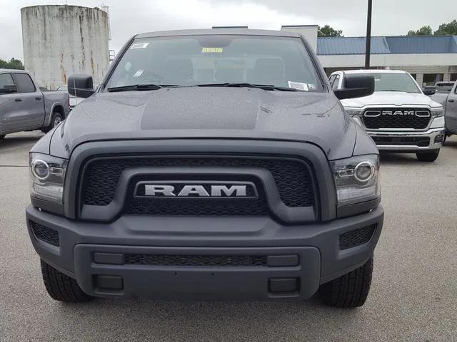 2024 RAM Ram 1500 Classic RAM 1500 CLASSIC WARLOCK CREW CAB 4X4 57 BOX