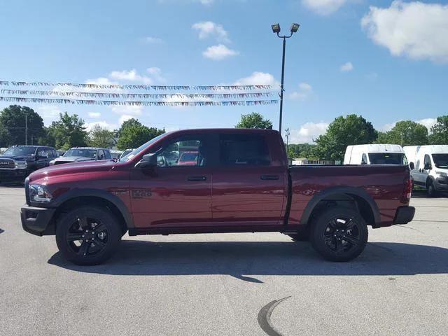 2024 RAM Ram 1500 Classic RAM 1500 CLASSIC WARLOCK CREW CAB 4X4 57 BOX