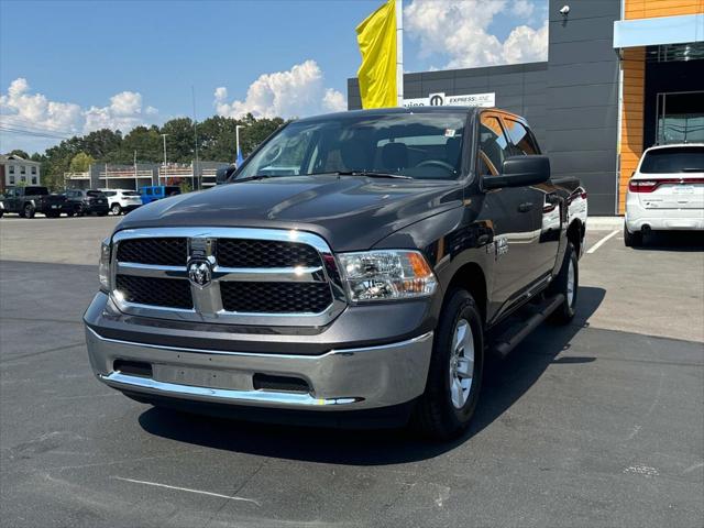 2024 RAM Ram 1500 Classic RAM 1500 CLASSIC TRADESMAN CREW CAB 4X4 57 BOX