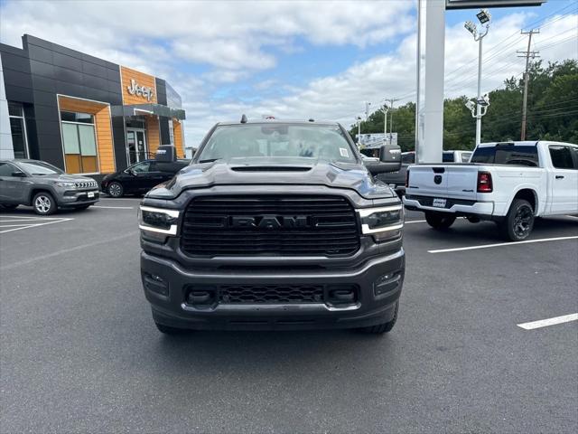 2024 RAM Ram 3500 RAM 3500 LARAMIE CREW CAB 4X4 8 BOX