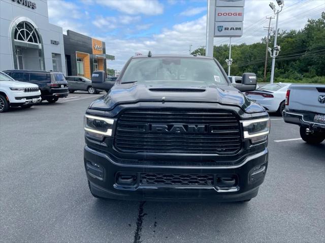 2024 RAM Ram 3500 RAM 3500 LARAMIE CREW CAB 4X4 8 BOX