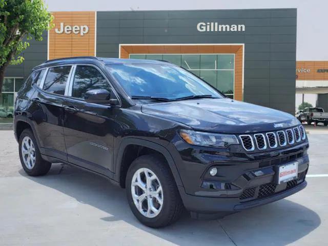 2024 Jeep Compass COMPASS LATITUDE 4X4