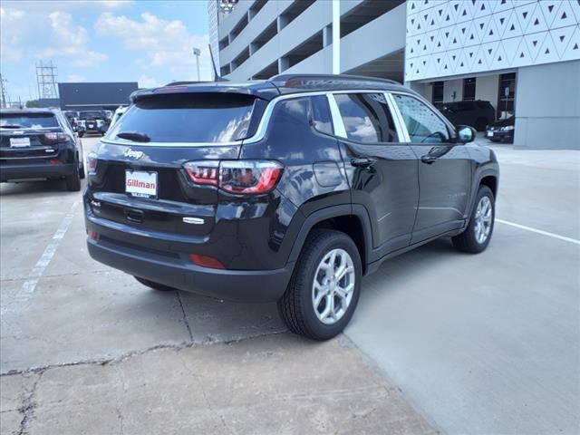 2024 Jeep Compass COMPASS LATITUDE 4X4