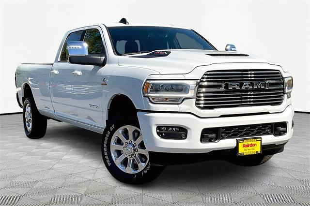 2024 RAM Ram 3500 RAM 3500 LARAMIE CREW CAB 4X4 8 BOX