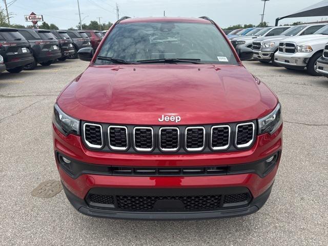 2024 Jeep Compass COMPASS LATITUDE 4X4