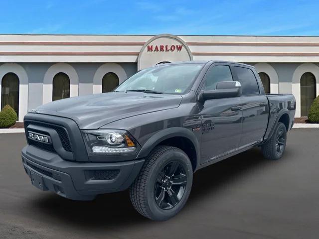 2024 RAM Ram 1500 Classic RAM 1500 CLASSIC WARLOCK CREW CAB 4X4 57 BOX