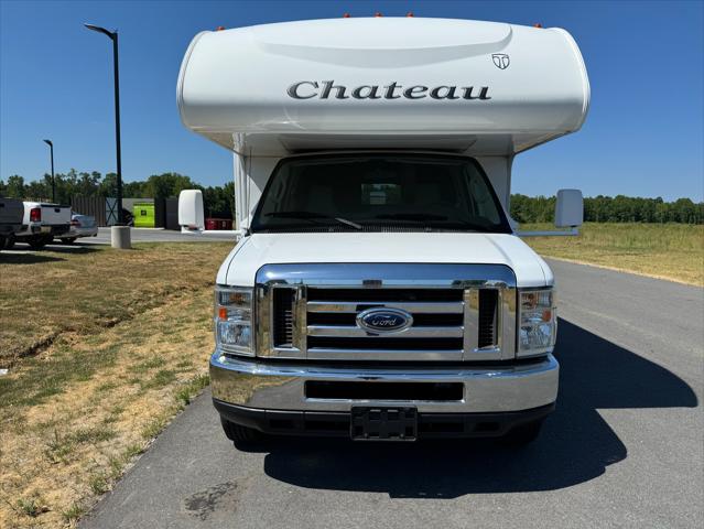 2011 Ford E-350 Cutaway E-350 SD