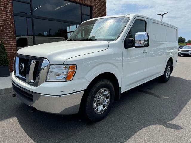 2020 Nissan 3500 SL Standard Roof V8 for sale in Oxford, NC