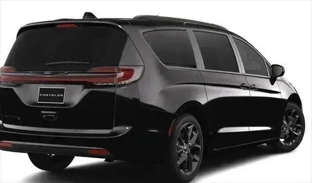 2024 Chrysler Pacifica PACIFICA TOURING L