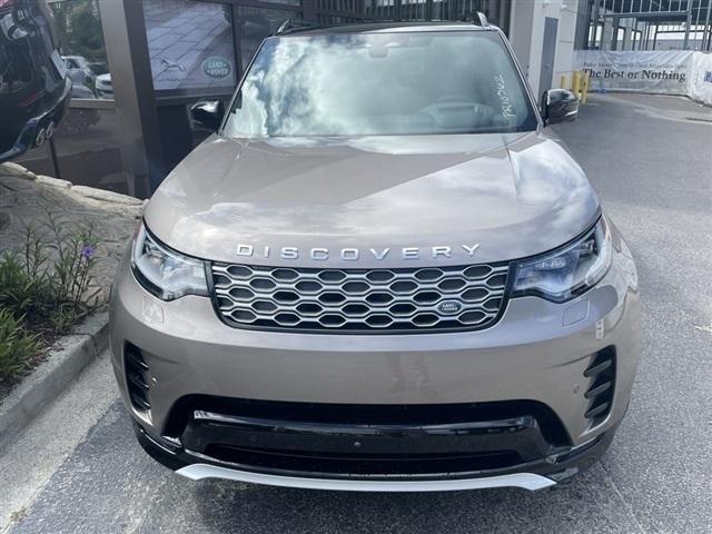 2024 Land Rover Discovery P360 Metropolitan Edition