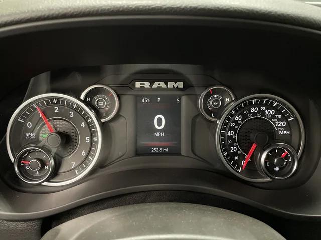 2024 Ram 3500 Tradesman Regular Cab 4x4 8' Box