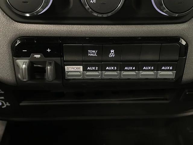 2024 Ram 3500 Tradesman Regular Cab 4x4 8' Box
