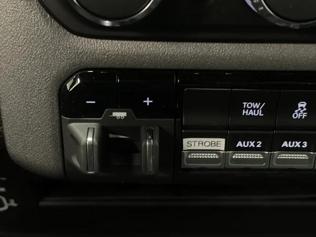 2024 Ram 3500 Tradesman Regular Cab 4x4 8' Box