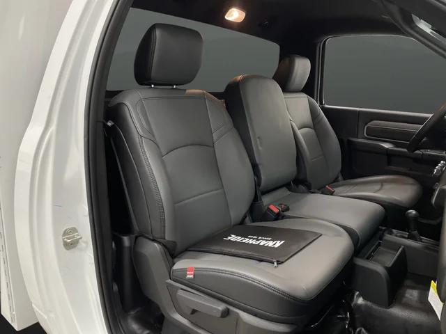 2024 Ram 3500 Tradesman Regular Cab 4x4 8' Box