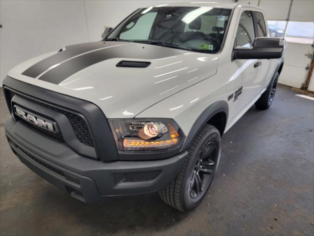 2024 RAM Ram 1500 Classic RAM 1500 CLASSIC WARLOCK QUAD CAB 4X4 64 BOX