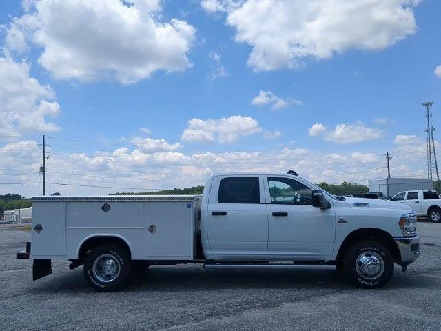 2024 RAM Ram 3500 Chassis Cab RAM 3500 TRADESMAN CREW CAB CHASSIS 4X4 60 CA