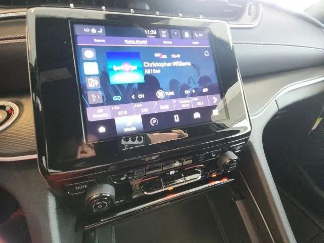 2023 Jeep Grand Cherokee L Altitude 4x4