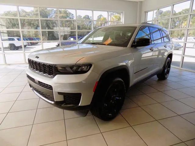 2024 Jeep Grand Cherokee L Altitude X 4x4