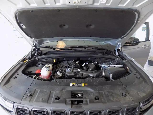 2024 Jeep Grand Cherokee L Altitude X 4x4