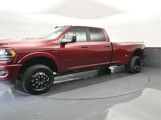 2024 RAM Ram 3500 RAM 3500 LIMITED CREW CAB 4X4 8 BOX