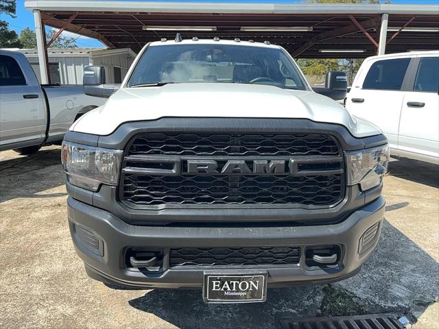 2024 RAM Ram 3500 Chassis Cab RAM 3500 TRADESMAN CREW CAB CHASSIS 4X4 60 CA