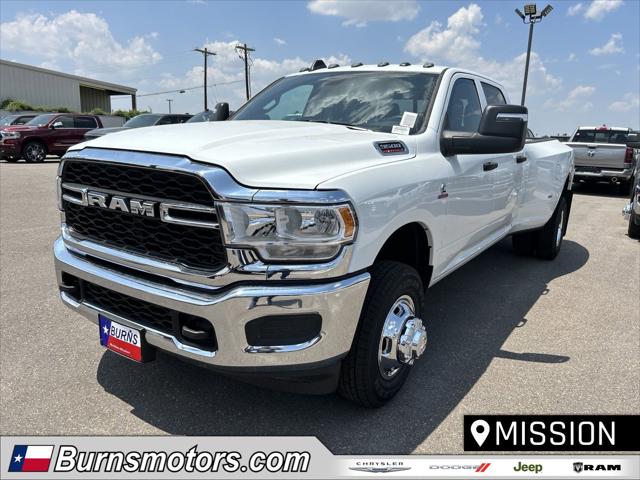 2024 RAM Ram 3500 RAM 3500 TRADESMAN CREW CAB 4X4 8 BOX