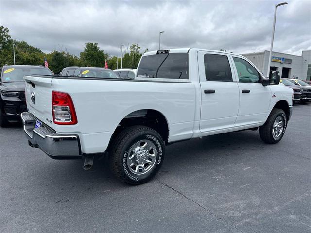 2024 RAM Ram 3500 RAM 3500 TRADESMAN CREW CAB 4X4 64 BOX