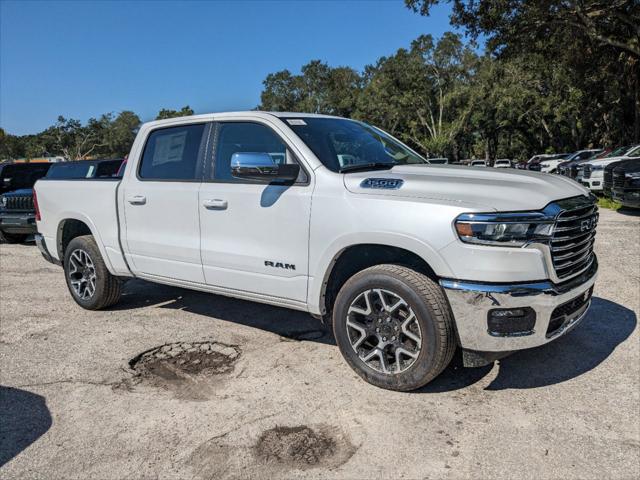 2025 RAM Ram 1500 RAM 1500 LARAMIE CREW CAB 4X4 57 BOX