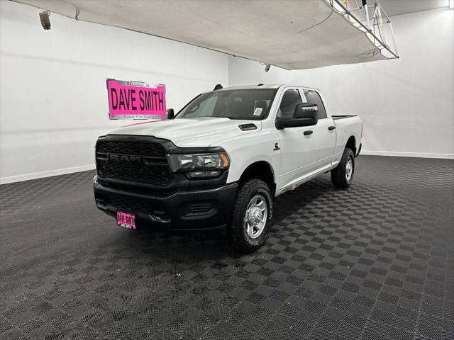 2024 RAM Ram 3500 RAM 3500 TRADESMAN CREW CAB 4X4 64 BOX