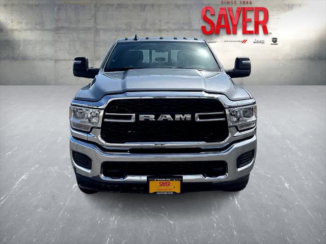 2024 RAM Ram 3500 RAM 3500 TRADESMAN CREW CAB 4X4 8 BOX