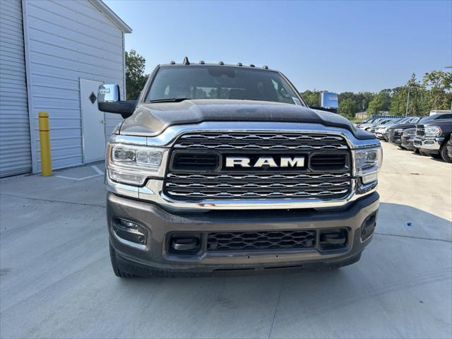 2024 RAM Ram 3500 RAM 3500 LIMITED CREW CAB 4X4 8 BOX