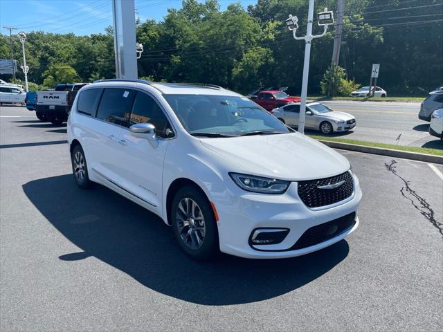 2024 Chrysler Pacifica Hybrid PACIFICA PLUG-IN HYBRID PINNACLE