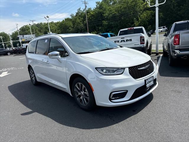 2024 Chrysler Pacifica Hybrid PACIFICA PLUG-IN HYBRID PINNACLE