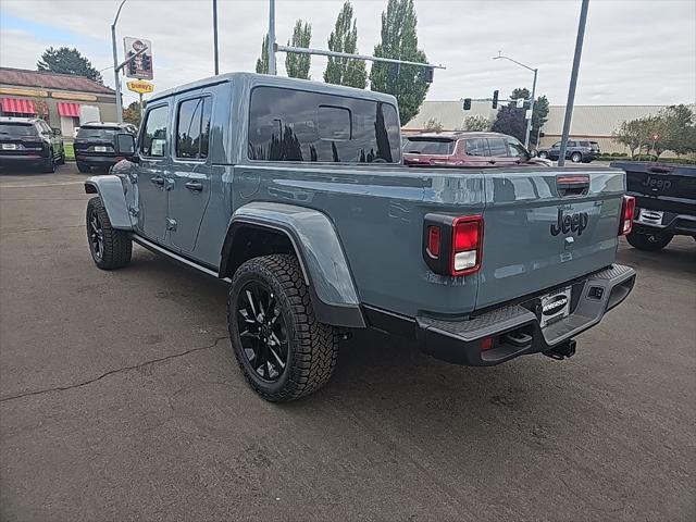 2024 Jeep Gladiator GLADIATOR NIGHTHAWK 4X4